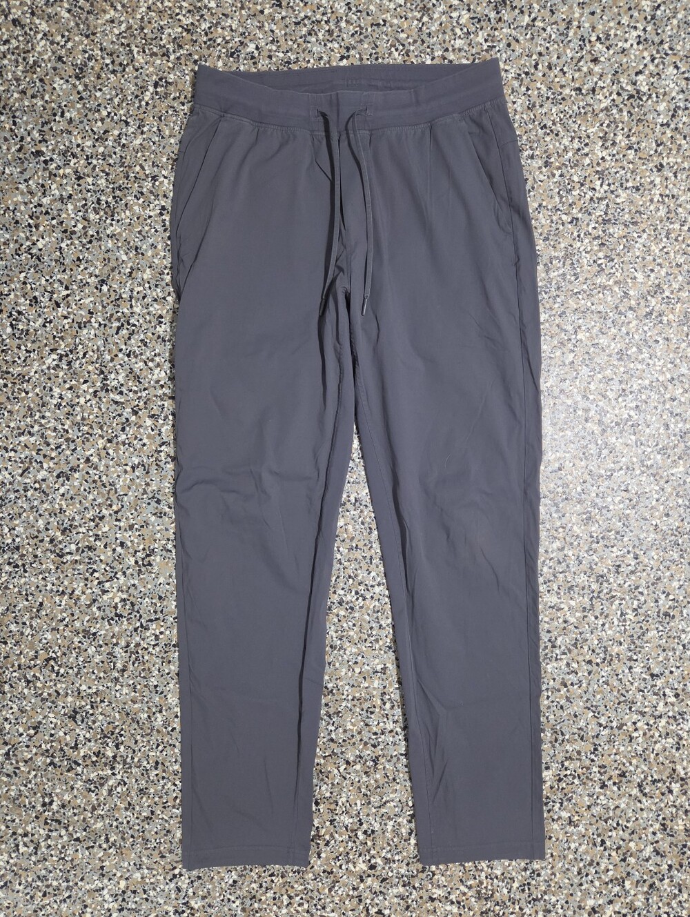 lululemon athletica Men's Slate Gray Performance Joggers